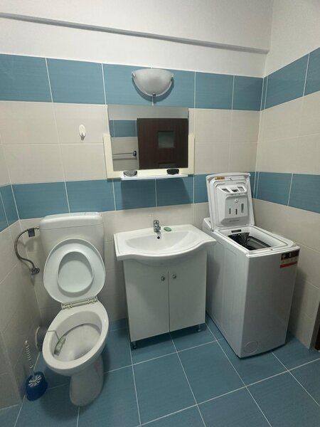 Berceni- Metalurgiei, stradal, acces rapid metrou, vedere spate,liniste!