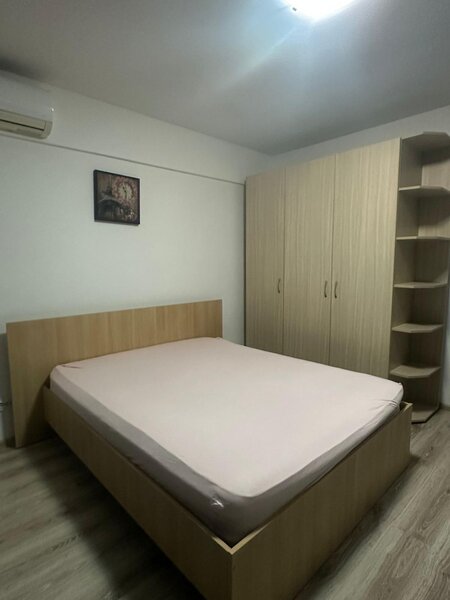 Berceni- Metalurgiei, stradal, acces rapid metrou, vedere spate,liniste!