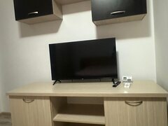 Berceni- Metalurgiei, stradal, acces rapid metrou, vedere spate,liniste!